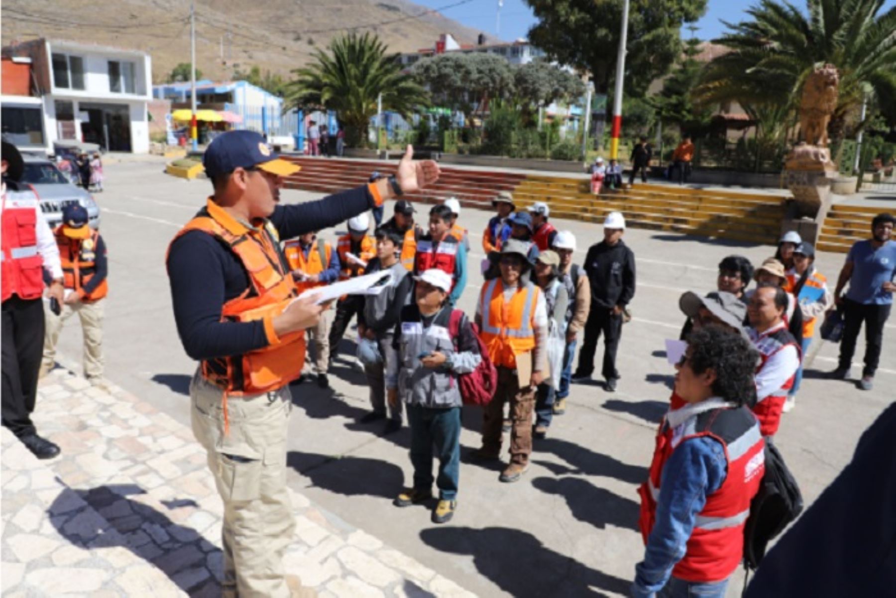 Indeci organiza distribución de ayuda humanitaria para afectados por sismo en Junín