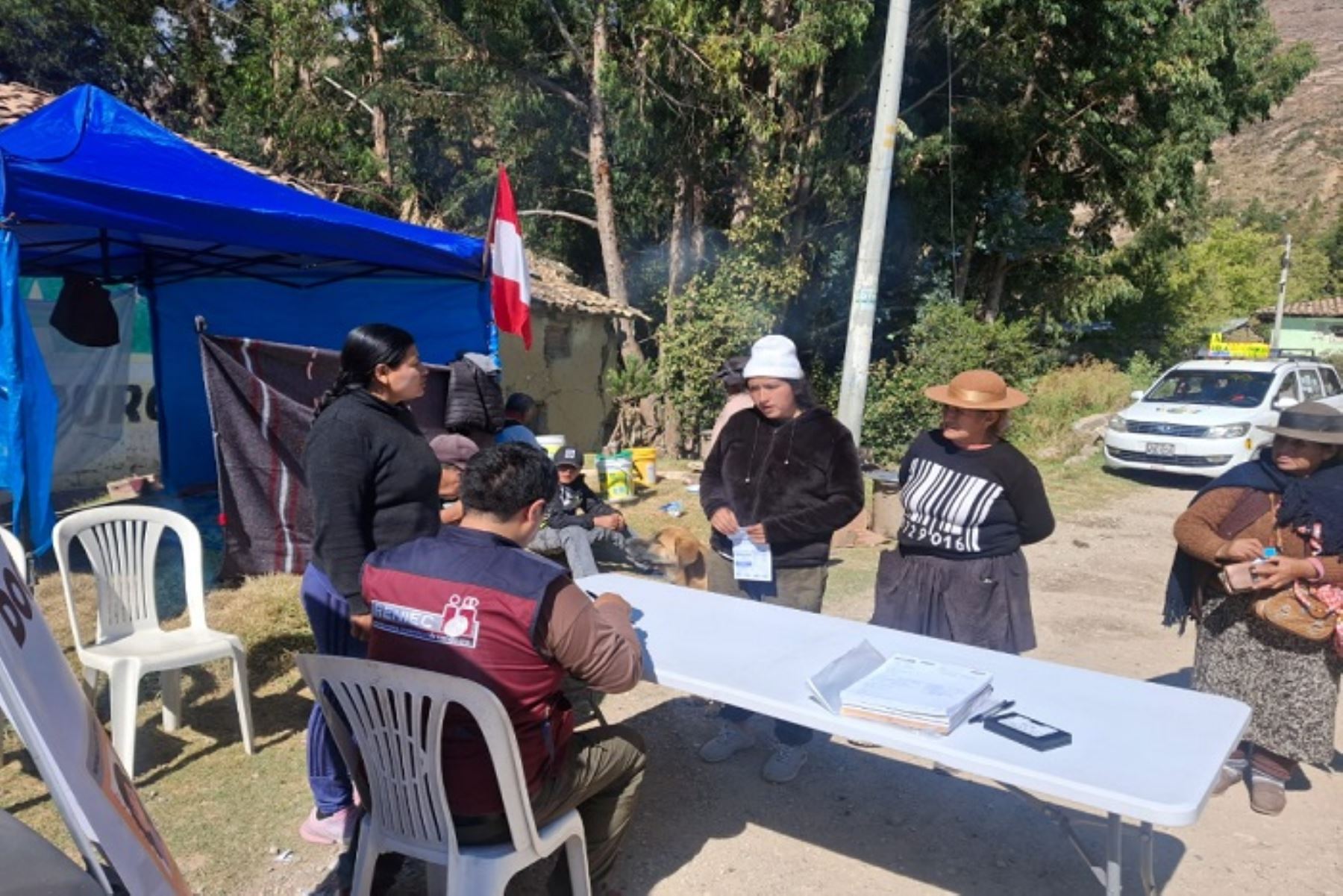 Reniec realiza trámite gratuito de DNI a familias damnificadas por sismo en Junín