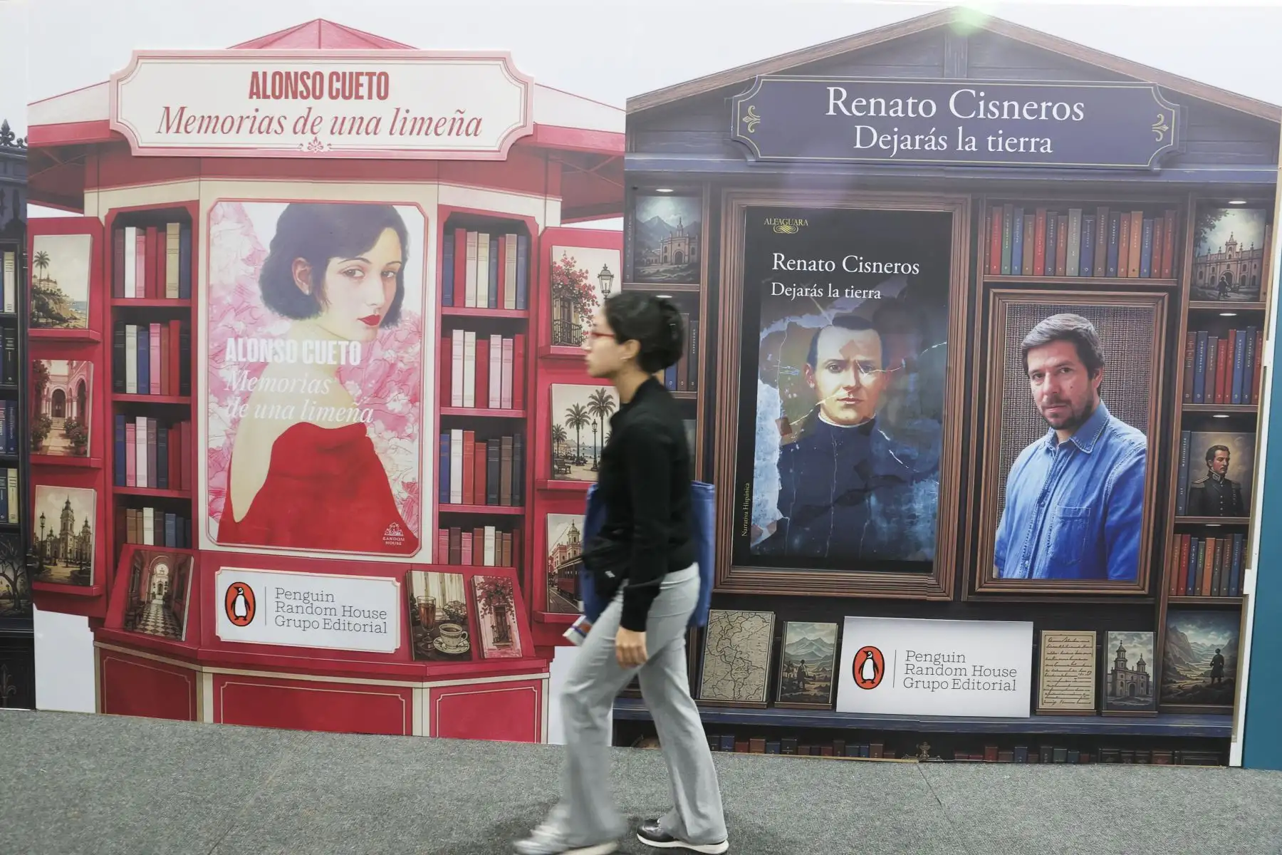 Alonso Cueto y Renato Cisneros también tienen presencia destacada en la feria con obras que acercan al público a la narrativa peruana contemporánea, como La hora azul y La distancia que nos separa. Foto: ANDINA/Melina Mejía.