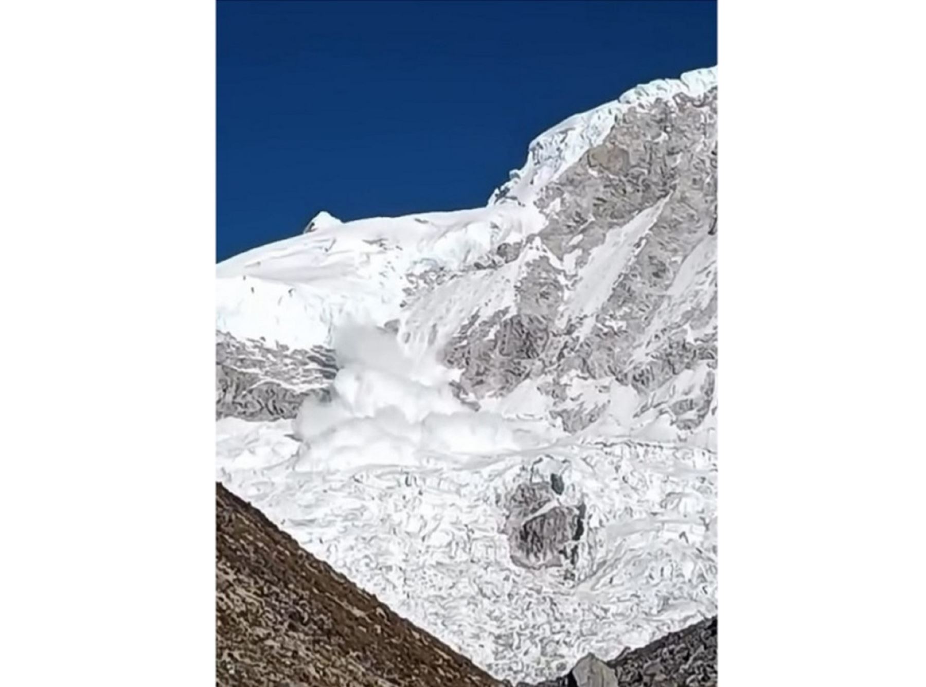 Reportan avalancha en nevado Huandoy y alertan aumento de eventos en la Cordillera Blanca