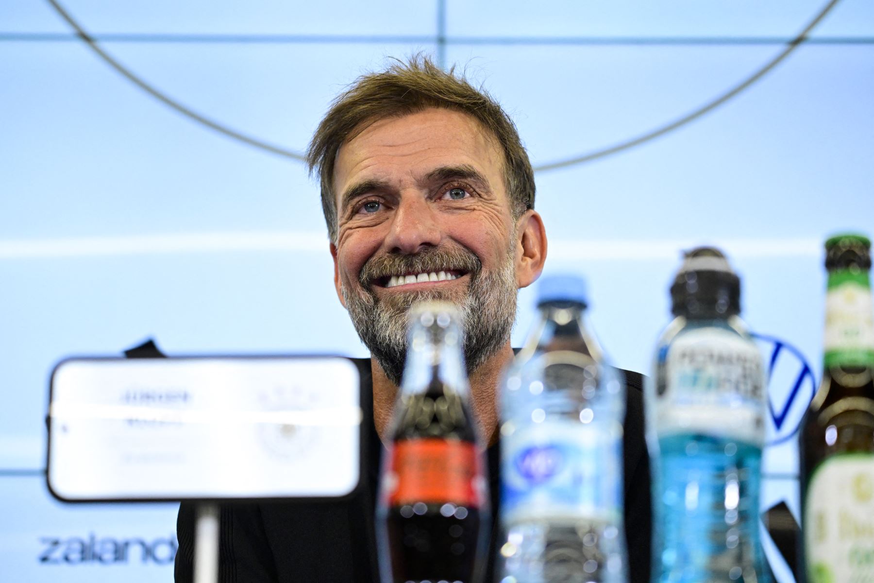 Jürgen Klopp fue presentado como nuevo DT de Alemania con la misión de hacerla resurgir