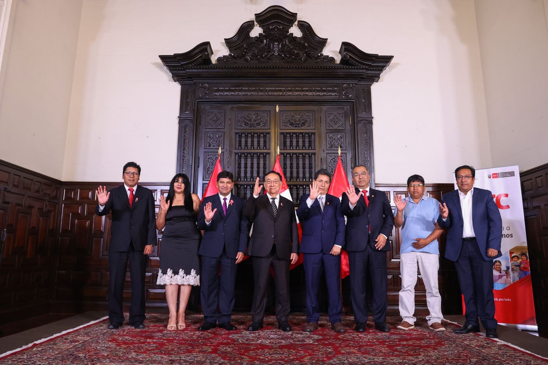 El presidente de la República, José María Balcázar, participó en la ceremonia de anuncio del Convenio para la Ejecución del Tercer Componente de la Vía Arequipa-La Joya, una obra estratégica que fortalecerá la conectividad y el desarrollo del sur del país. Foto: ANDINA/Prensa Presidencia