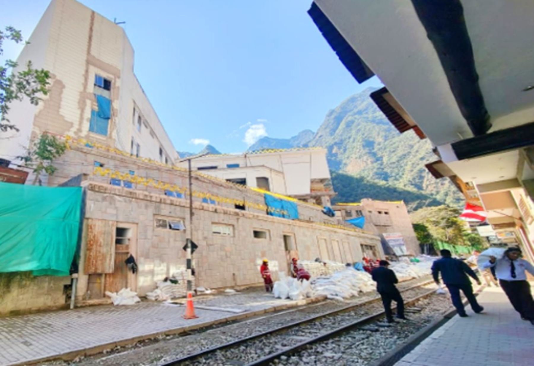 Cusco: Centro de Salud Machu Picchu supera el 66 % de avance y continúa su construcción