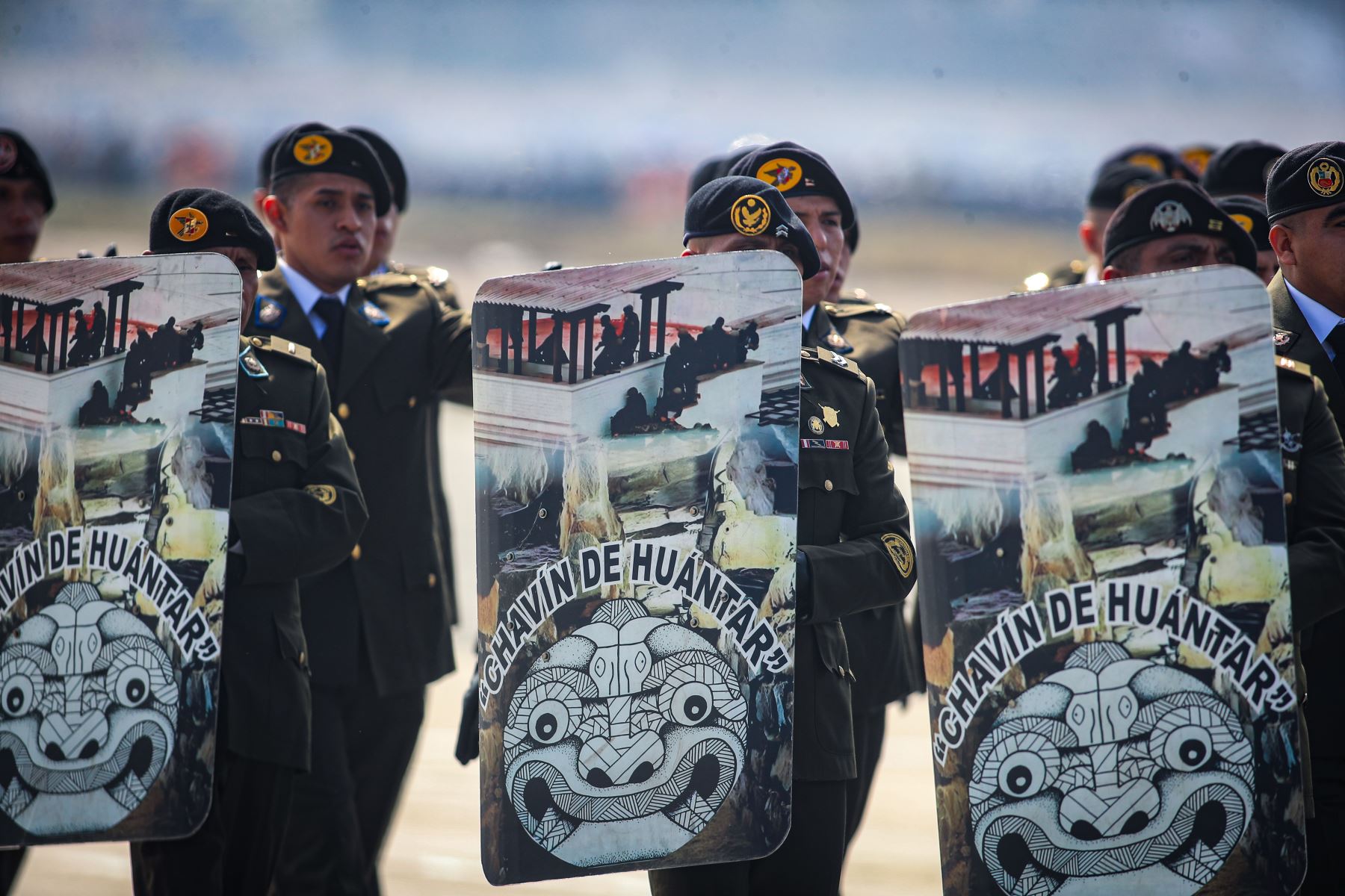 El sábado 25 de julio de 2026 se realizó en la Base Aérea Las Palmas de Surco el segundo ensayo general de los agrupamientos del Ejército, de la Fuerza Aérea, de la Marina de Guerra y de la Policía Nacional, entre otros, que desfilarán en la Gran Parada y Desfile Cívico Militar en la Av. Brasil este 29 de julio. Foto: ANDINA/Ricardo Cuba