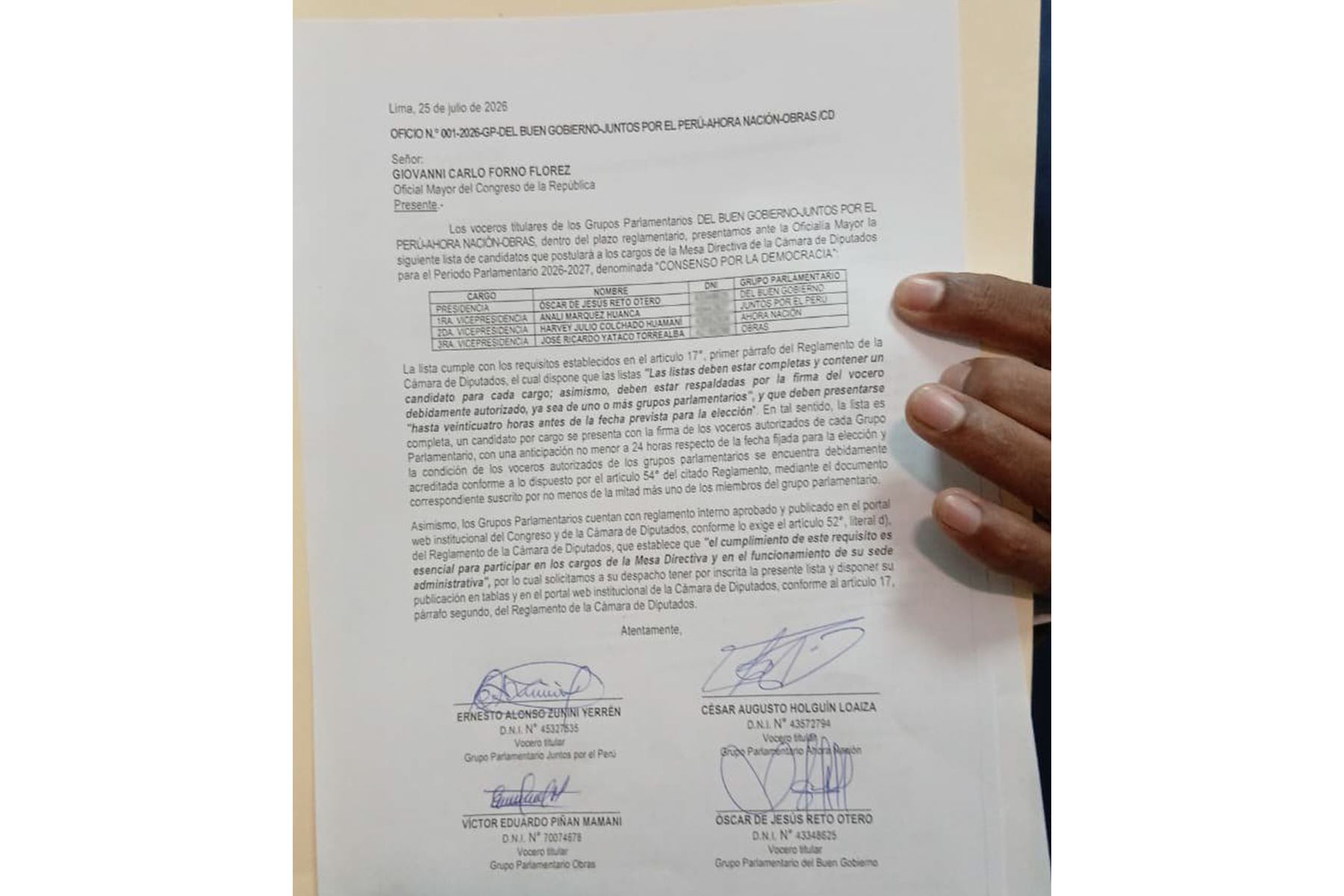 Óscar Reto encabeza lista a la Mesa Directiva de Diputados de bloque de cuatro bancadas