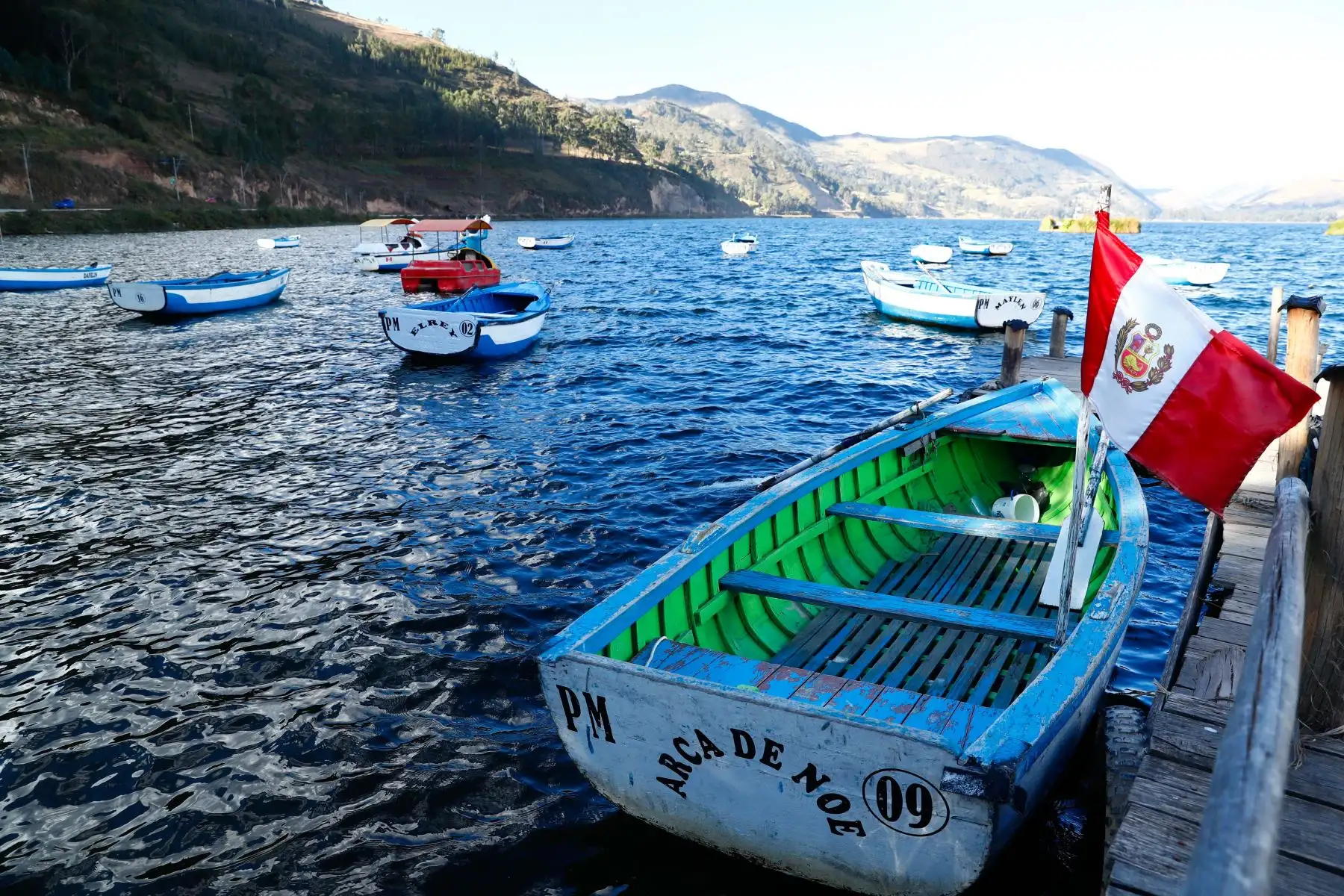 La laguna Pacucha de Apurímac es uno de los principales atractivos de la región. Muchos turistas suelen pasear por la laguna en bote, apreciar el paisaje y la fauna silvestre que ahí habita, y de paso disfrutar de la gastronomía del lugar y visitar el sitio arqueológico de Sóndor que se ubica muy cerca. Foto: ANDINA/Daniel Bracamonte