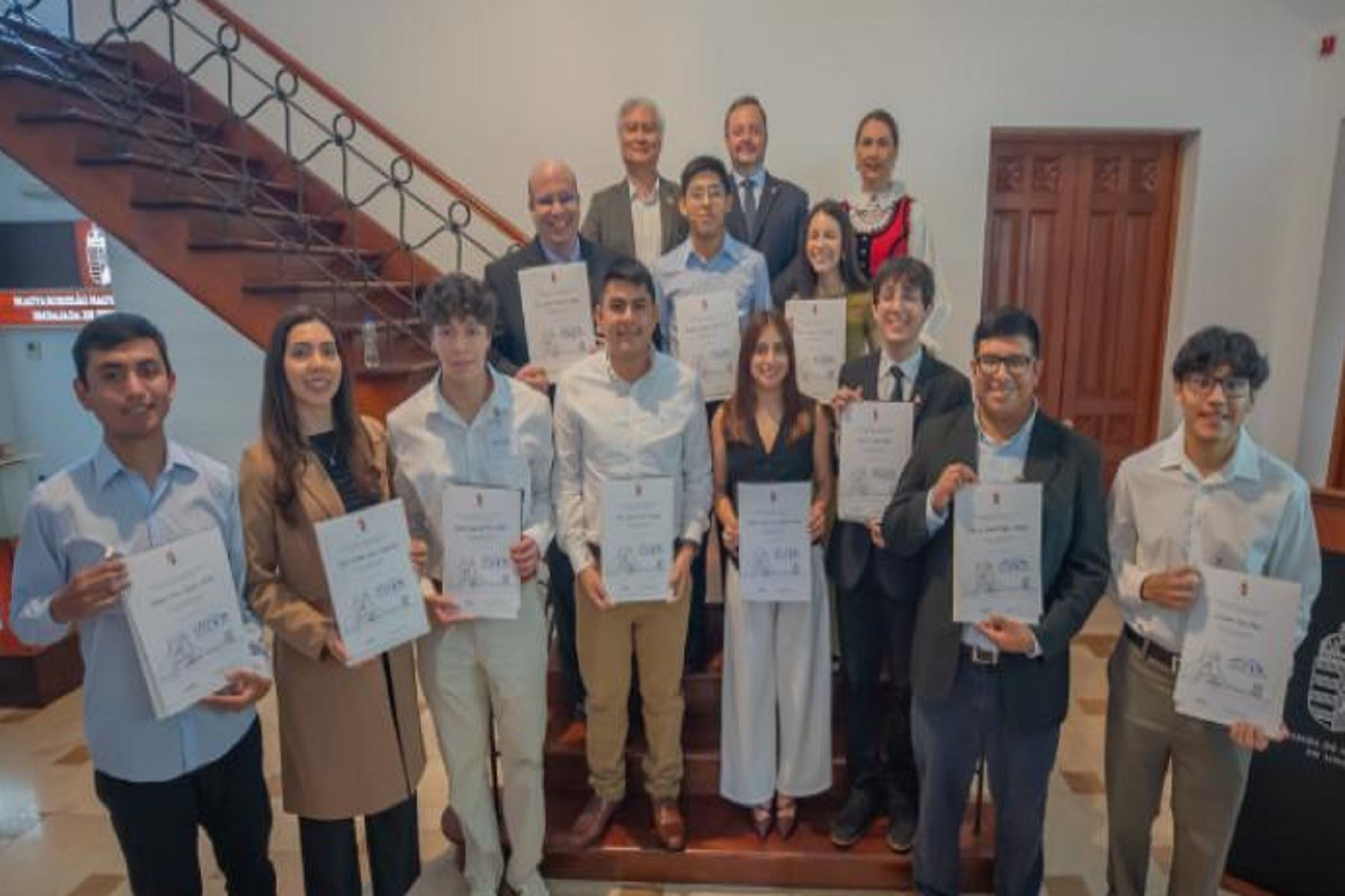 Pronabec: peruanos accederán a prestigiosas universidades de Hungría con beca de estudios