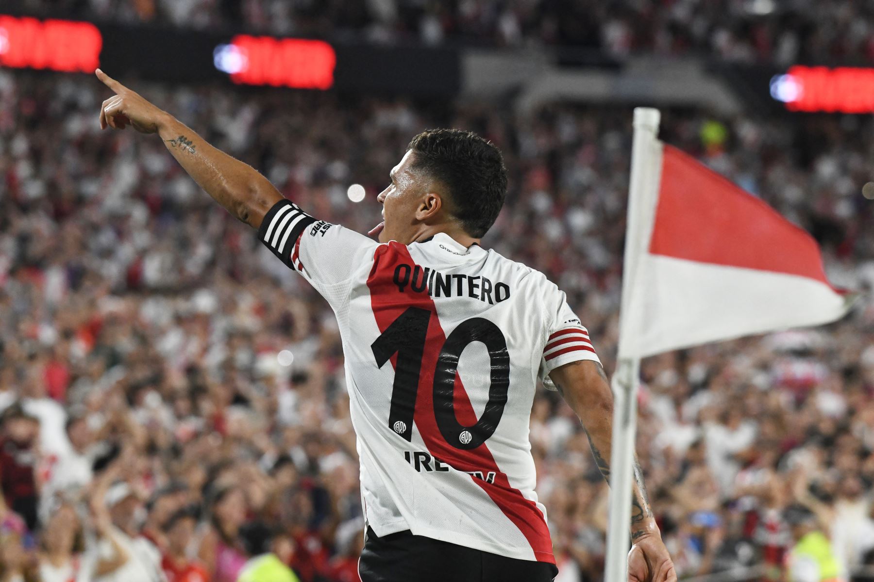 El adiós de un ídolo: Juanfer Quintero deja River Plate tras entredicho con DT Coudet