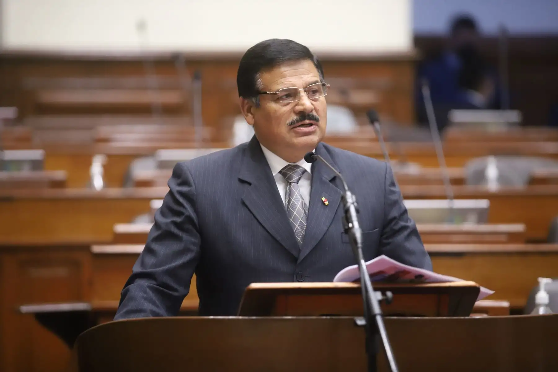 Partido Obras está a favor de incrementar algunas facultades, señala Barragán