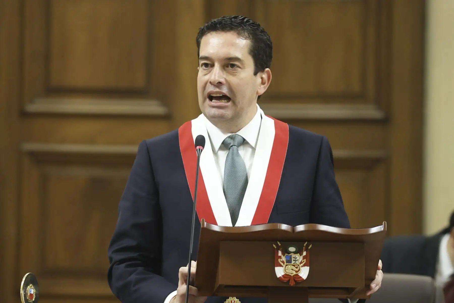 El senador Miguel Torres Morales fue electo presidente del Senado de la República para el periodo legislativo 2026-2027, tras el proceso de elección de la mesa directiva de esa cámara, desarrollado este domingo en el Parlamento. Foto: Congreso