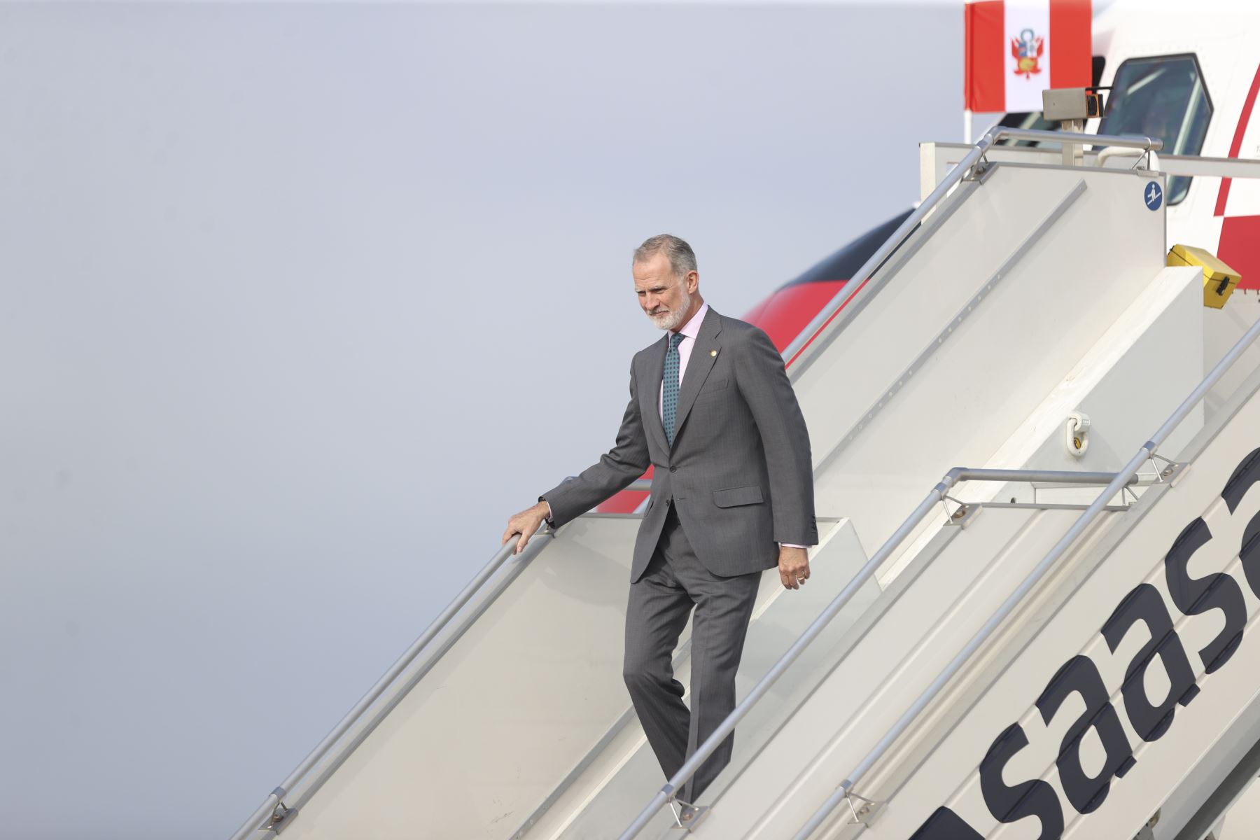 El rey de España, Felipe VI, llega al Perú para participar en la ceremonia de transmisión del mando supremo a la presidenta electa, Keiko Fujimori, que se realizará el martes 28 de julio. Foto: ANDINA/Jhonel Rodríguez Robles