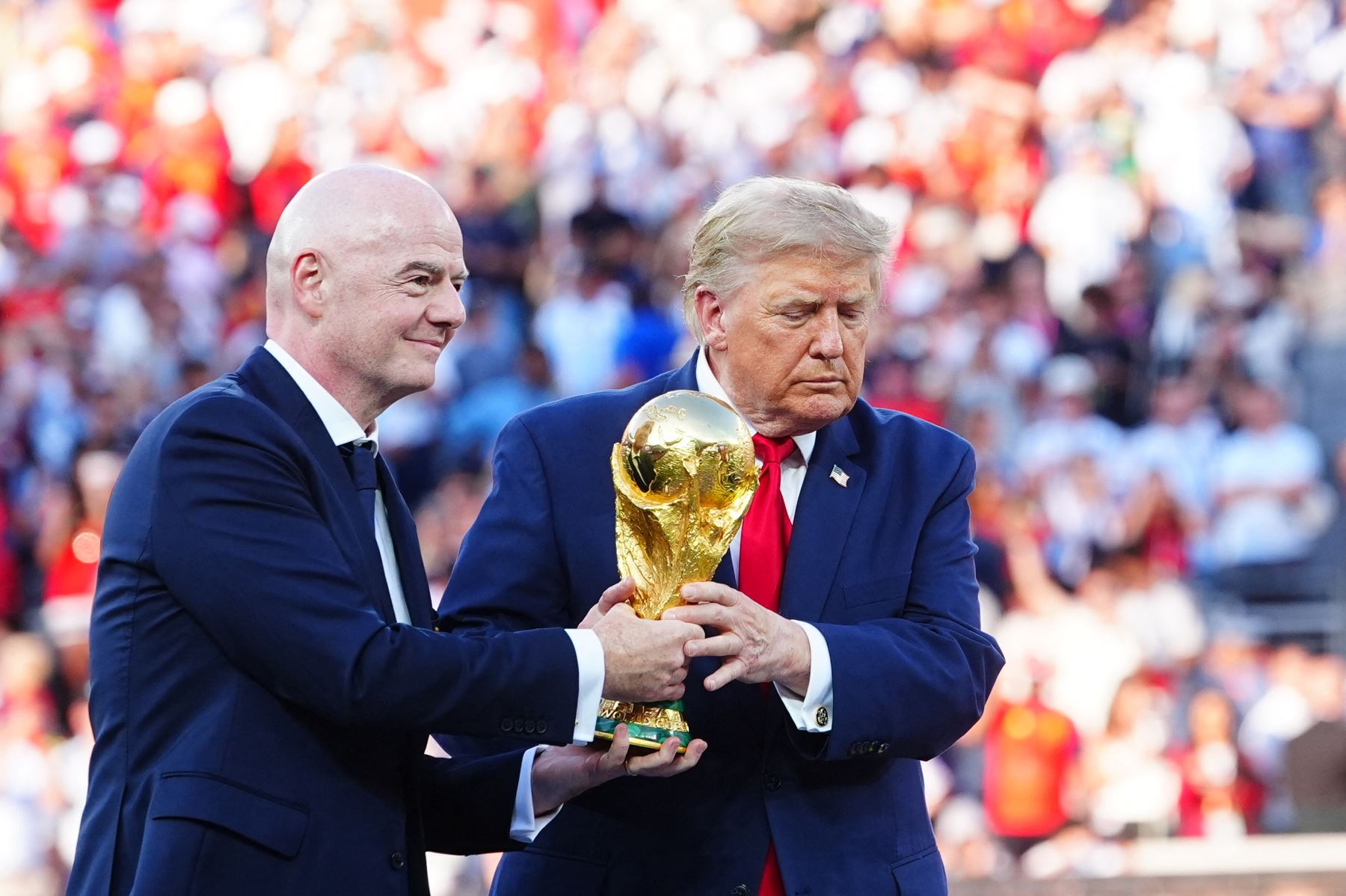Presidente de la FIFA defiende organización del Mundial 2026 y responde a las críticas