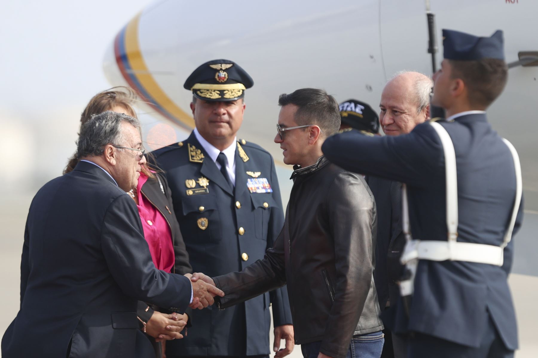 El presidente de Ecuador, Daniel Noboa, llega al Perú para participar en la ceremonia de transmisión del mando supremo a la presidenta electa, Keiko Fujimori, que se realizará el martes 28 de julio. Foto: ANDINA/Jhonel Rodríguez Robles