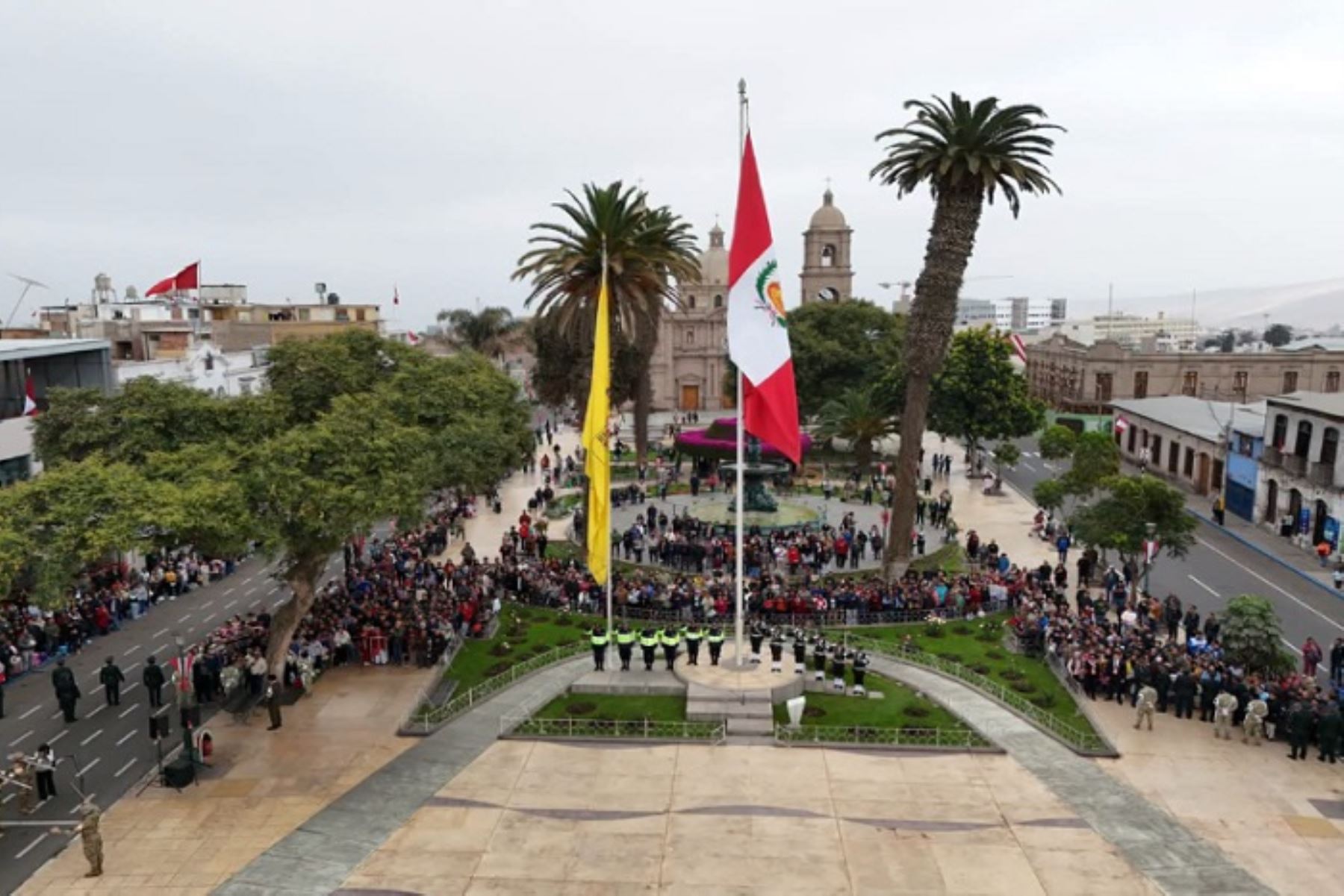 Tacna: con gran serenata celebran aniversario de la proclamación de independencia