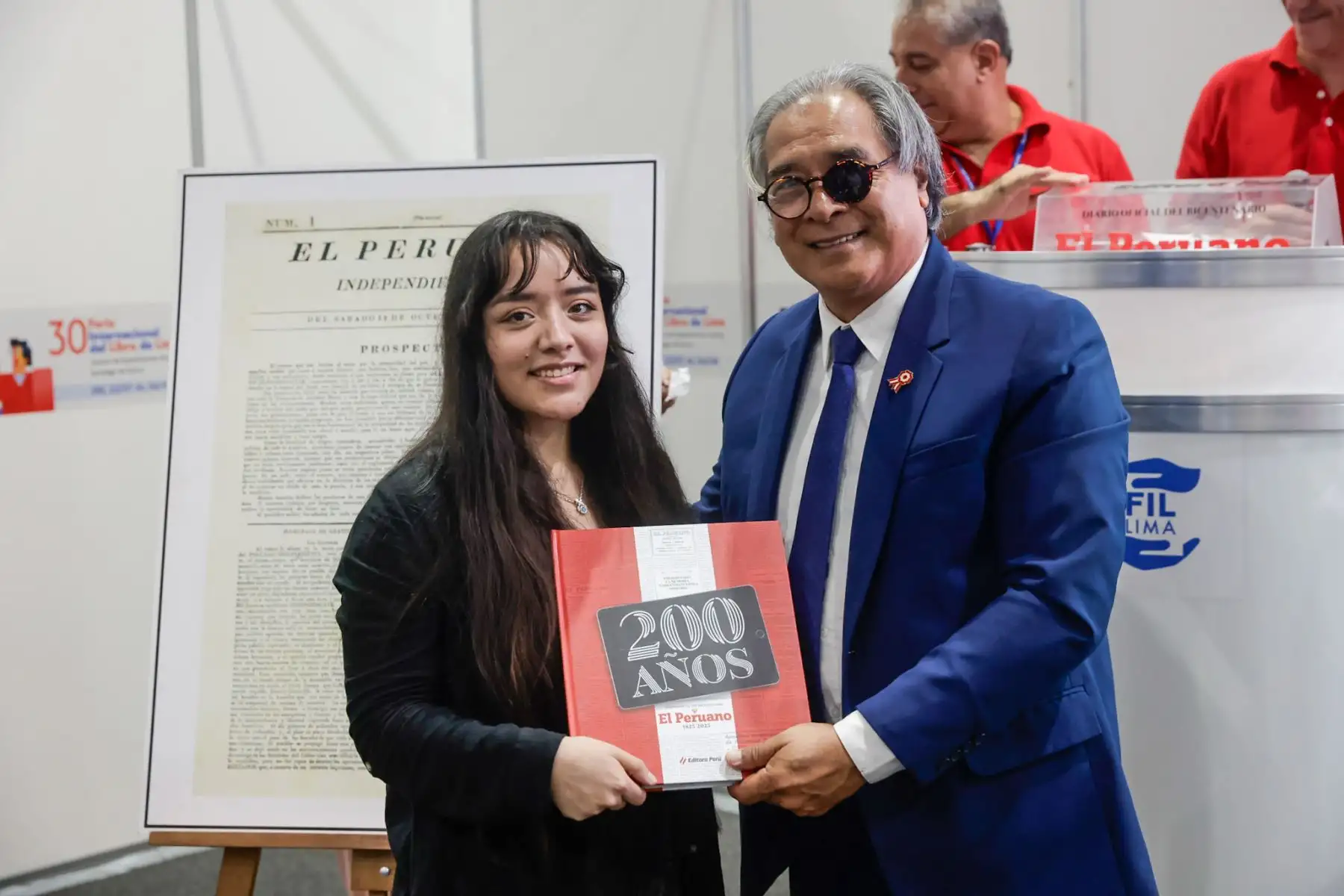 Editora Perú presentó en la FIL Lima 2026 el libro “200 años de El Peruano 1825-2025. Preservando la memoria, narrando nuestra historia”, publicación de su Fondo Editorial que recorre la historia del Diario Oficial desde su fundación en 1825 hasta su evolución digital, resaltando su legado como memoria documental del Perú. Foto: ANDINA/Luis Iparraguirre.
