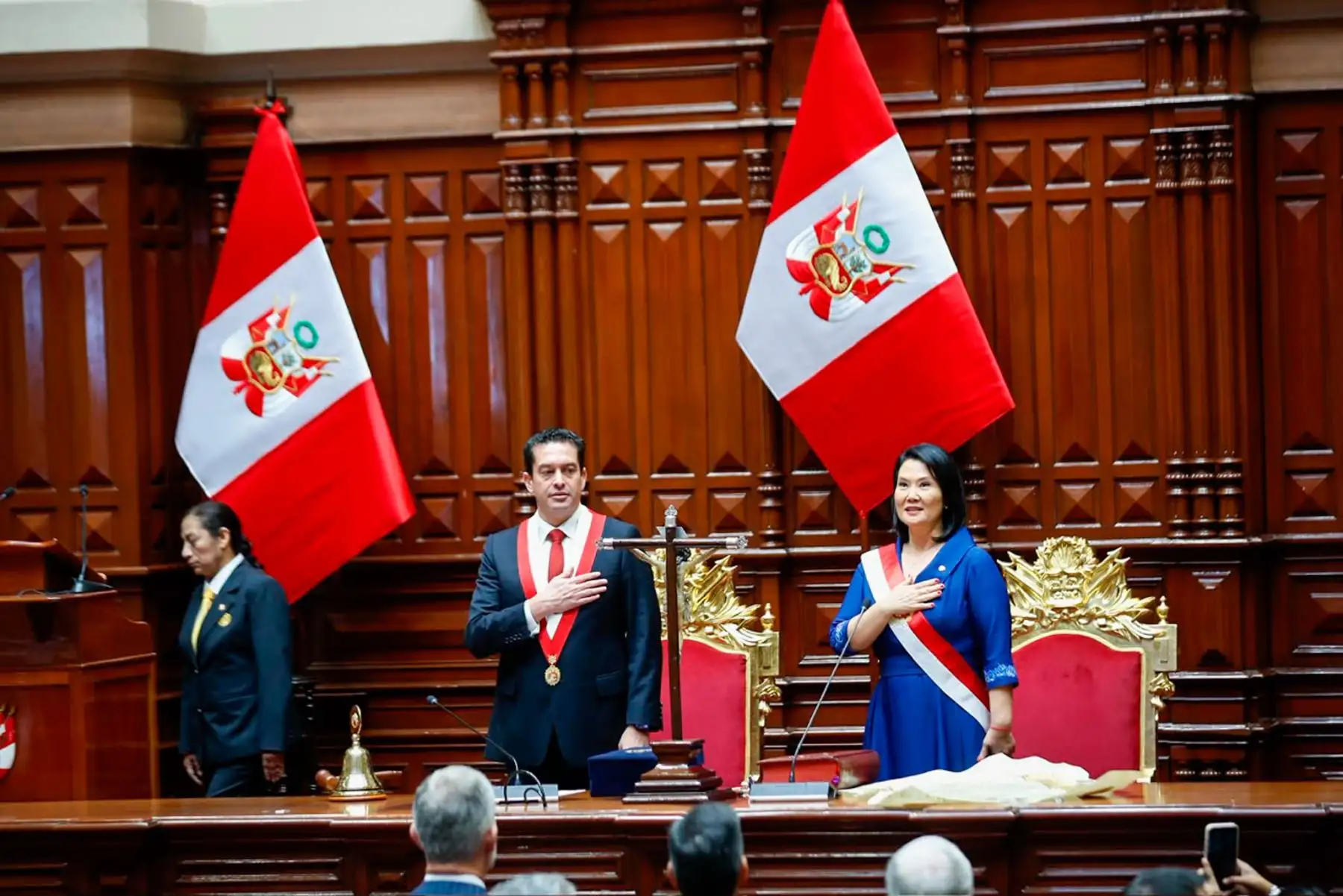 Keiko Sofía Fujimori Higuchi juró como presidenta constitucional de la república para el periodo 2026-2031, en una sesión solemne que se realiza en el Congreso de la República. Foto: ANDINA/Ricardo Cuba