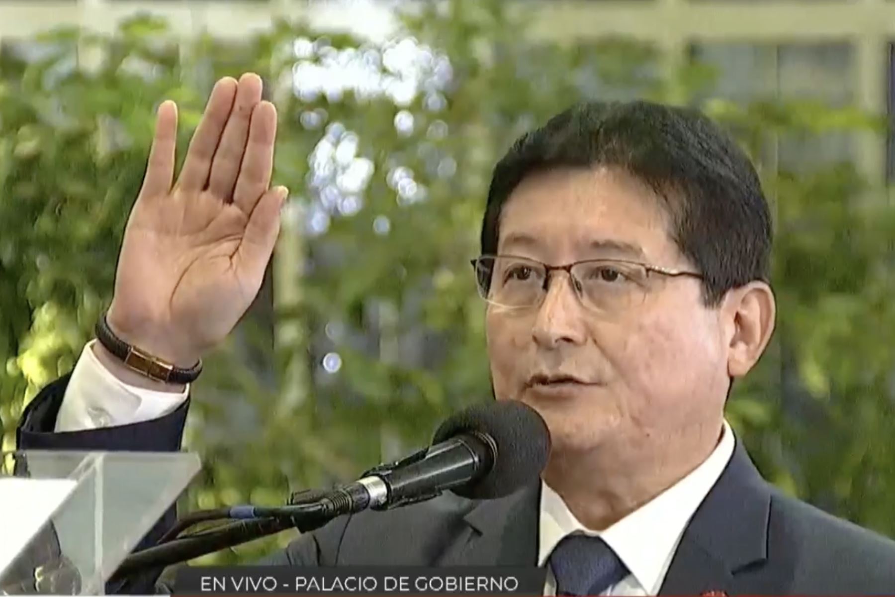 Guillermo Shinno juramentó como ministro de Energía y Minas