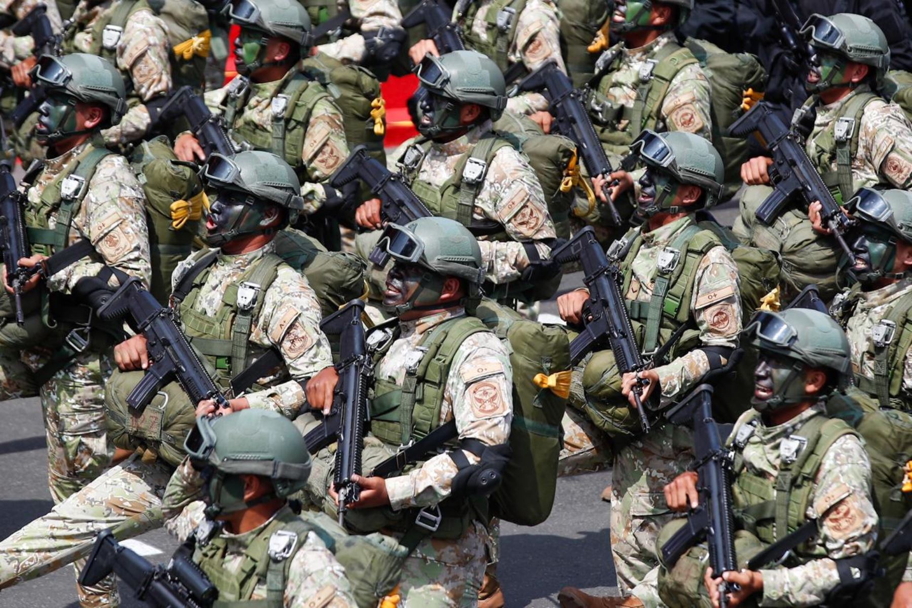 La 1.ª Brigada de Fuerzas Especiales desfila como parte del quinto agrupamiento del Ejército del Perú. Foto: ANDINA/Ricardo Cuba