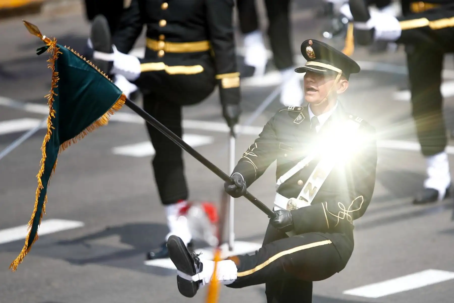 Policía Nacional del Perú participa en la Gran Parada Militar por el aniversario de la Independencia Nacional, durante el desfile por la avenida Brasil. Foto: ANDINA/Ricardo Cuba