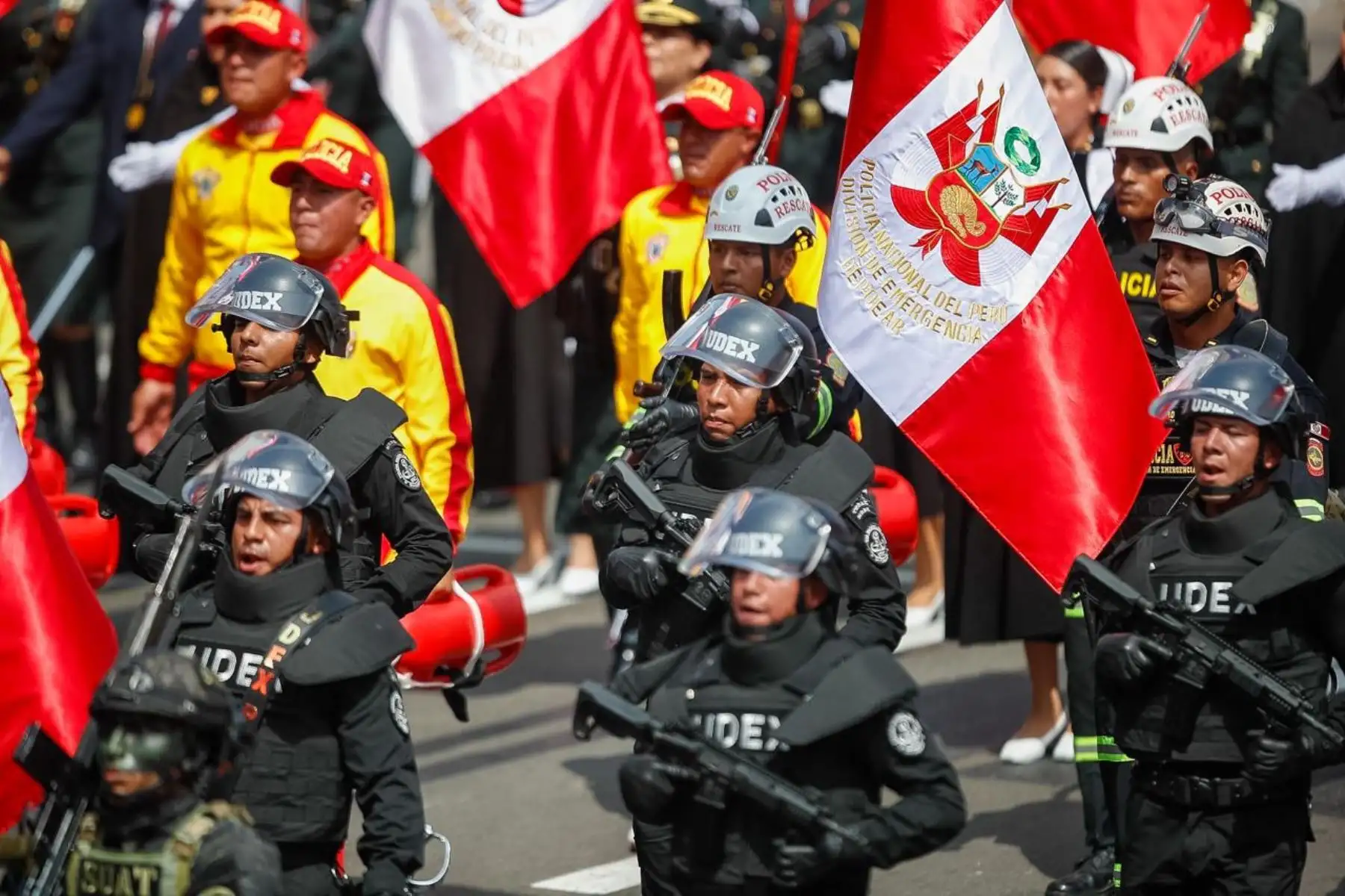 Policía Nacional del Perú participa en la Gran Parada Militar por el aniversario de la Independencia Nacional, durante el desfile por la avenida Brasil. Foto: ANDINA/Ricardo Cuba