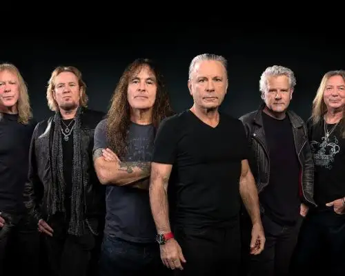 Iron Maiden celebra sus 50 años con un show histórico frente a 50 mil personas.