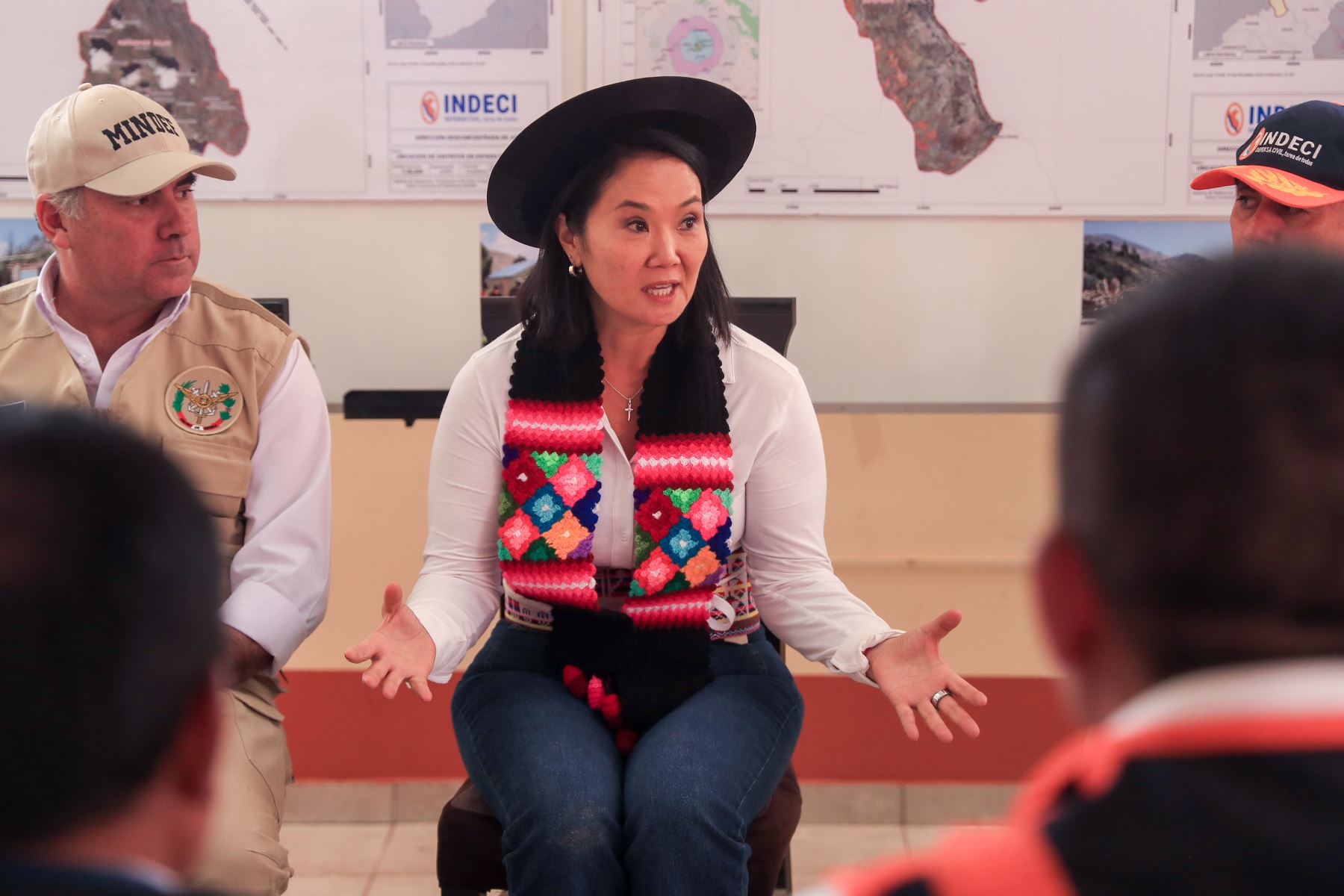 Presidenta de la República, Keiko Fujimori, se reúne con autoridades de Defensa Civil en Chongos Bajo, Junín. Foto: ANDINA/Prensa Presidencia