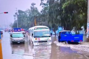 Reportan viviendas y vías inundadas en distritos de Lima sur por lluvias de hoy. Foto: ANDINA/capturaTV.