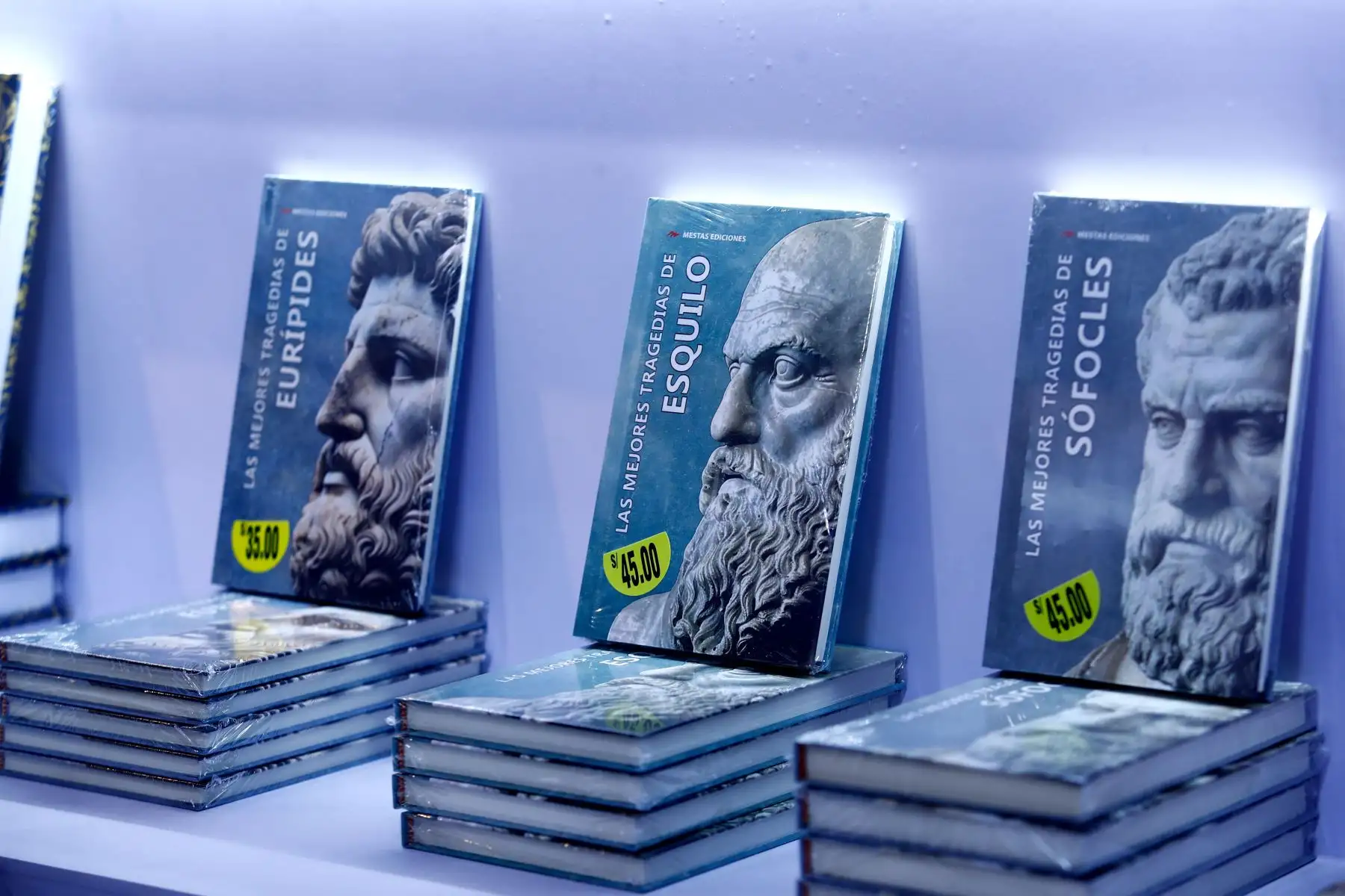 Grecia se hace presente en la Feria Internacional del Libro de Lima 2026 a través del stand de su embajada, en donde el público podrá encontrar muchos títulos y autores de su vasta producción bibliográfica, principalmente en las áreas de la filosofía y el ensayo. Foto: ANDINA/Daniel Bracamonte