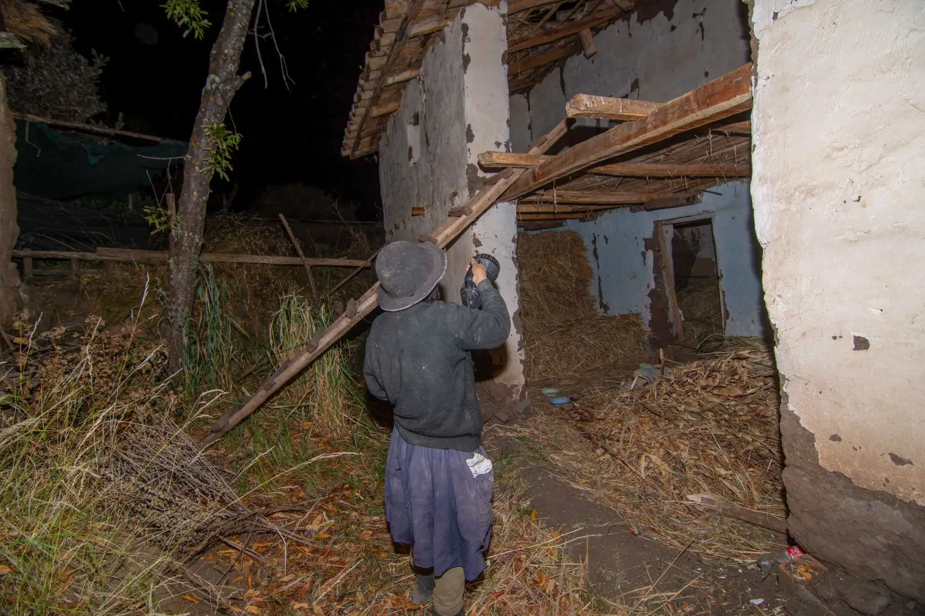El sismo de magnitud 5.0 registrado en Junín dejó severos daños en viviendas, vías de comunicación e infraestructura pública de diversos distritos de Huancayo. Las autoridades mantienen las labores de atención y evaluación de la emergencia. Foto: ANDINA/Cortesía/Javier Ninanya.