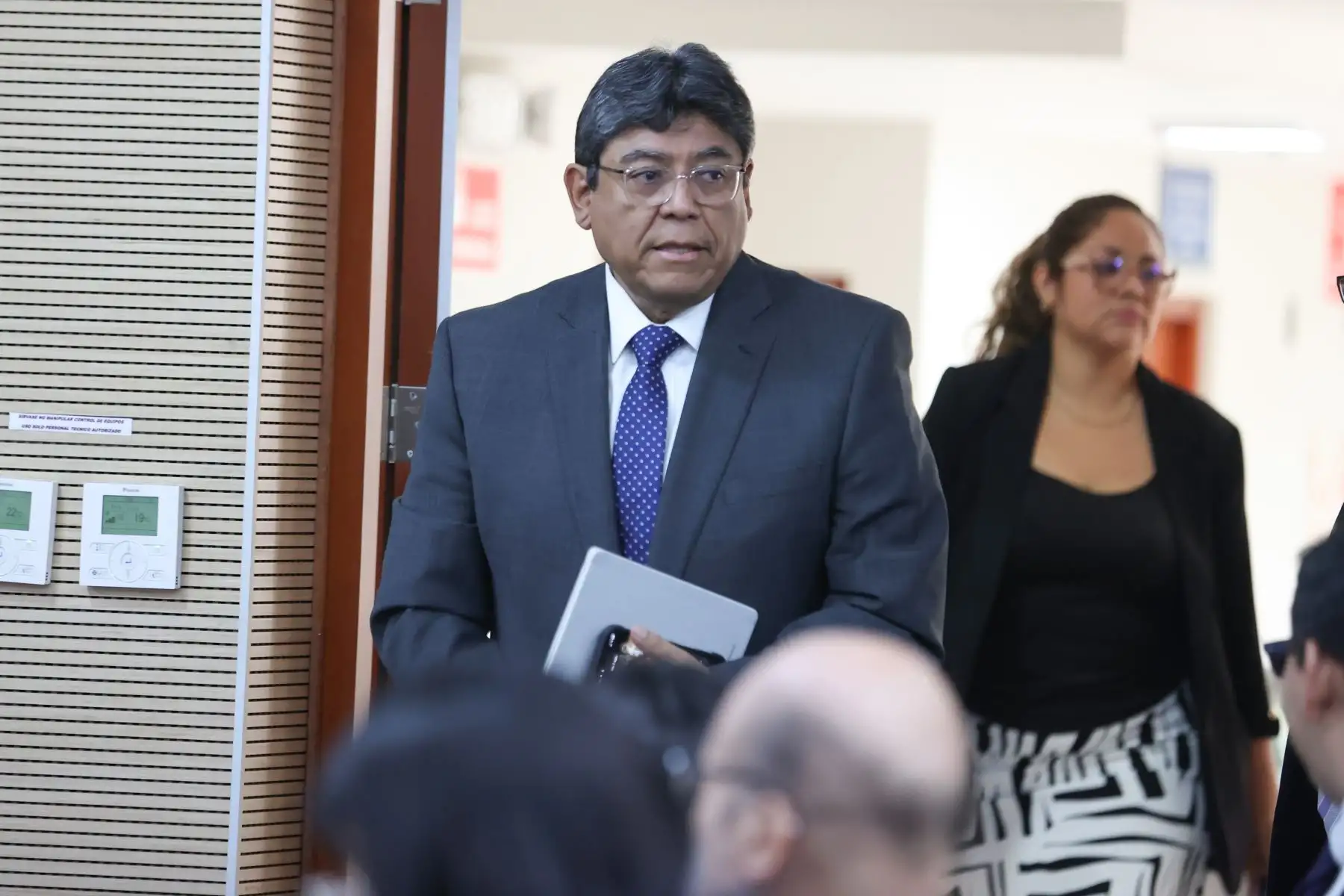 MEF señala que están trabajando para que economía crezca sostenidamente en próximos 5 años