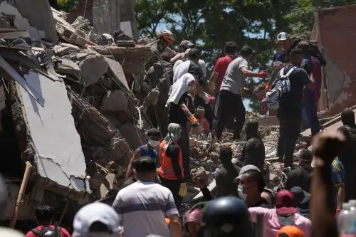 Terremoto en Colombia: Declaran desastre nacional tras registrarse al menos 71 fallecidos