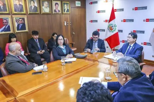 MInistro de Energía y Minas, Guillermo Shinno, lidera mesa de trabajo para buscar soluciones ante impacto de mayores precios de combustibles en la selva.ANDINA/Difusión