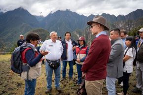 El ministro de Cultura, Alberto Beingolea Delgado, hizo una inspección técnica en la llaqta de Machu Picchu. Foto: Mincul