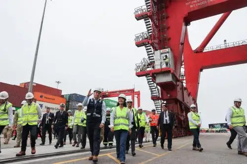 Presidenta Keiko Fujimori participa en ceremonia de modernización del Muelle Sur