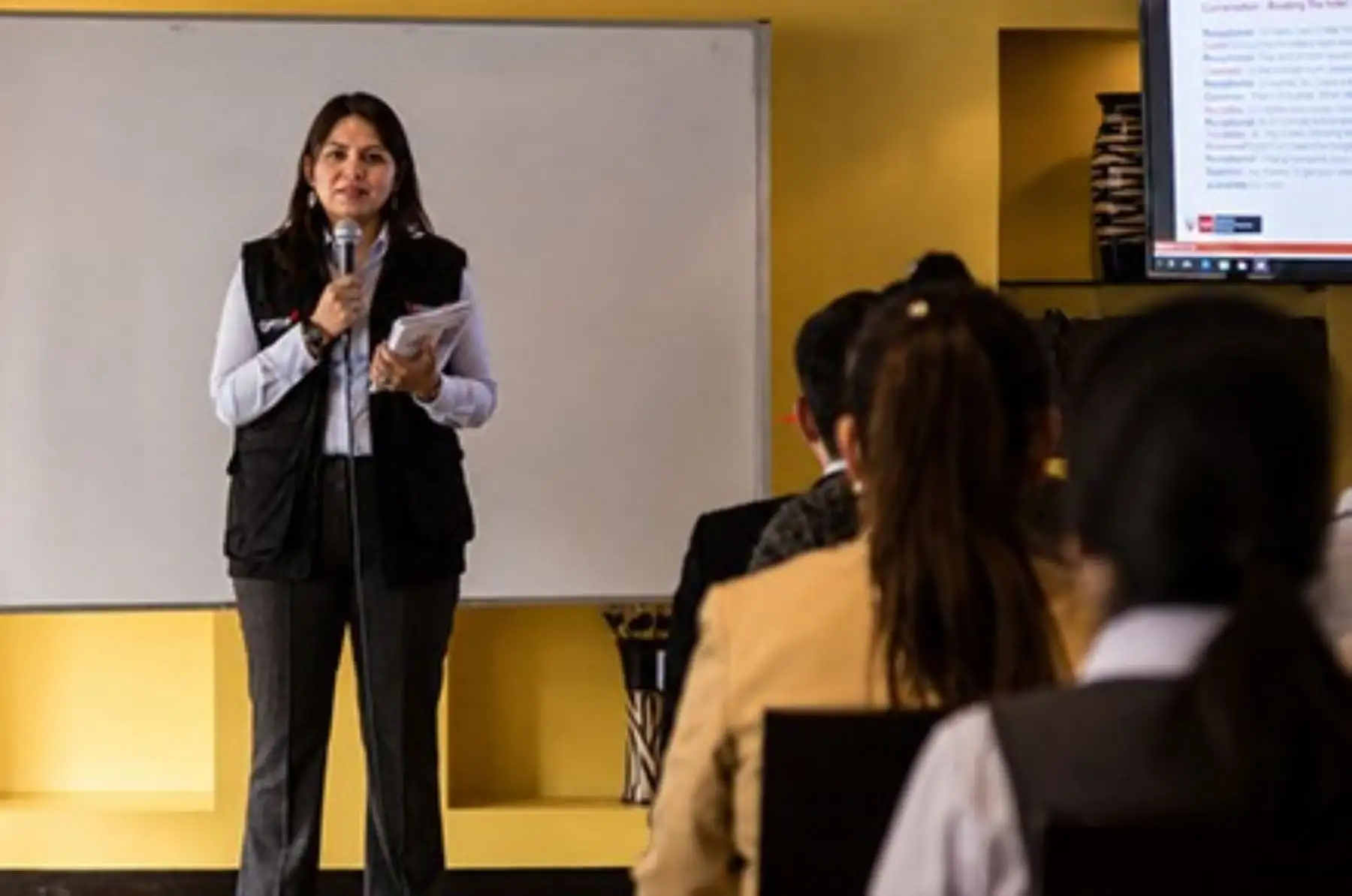 <? htmlspecialchars($article['title_ai']) ?>
