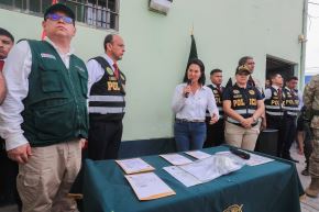 La presidenta Keiko Fujimori realizó una visita a la División de Investigación Criminal (Divincri) de Tumbes. (Foto: ANDINA/ Difusión)
