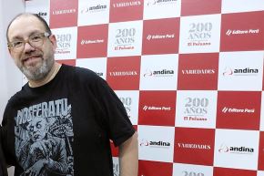 Ortega ha desarrollado su carrera en el periodismo y la escritura creativa de guiones y novelas. 