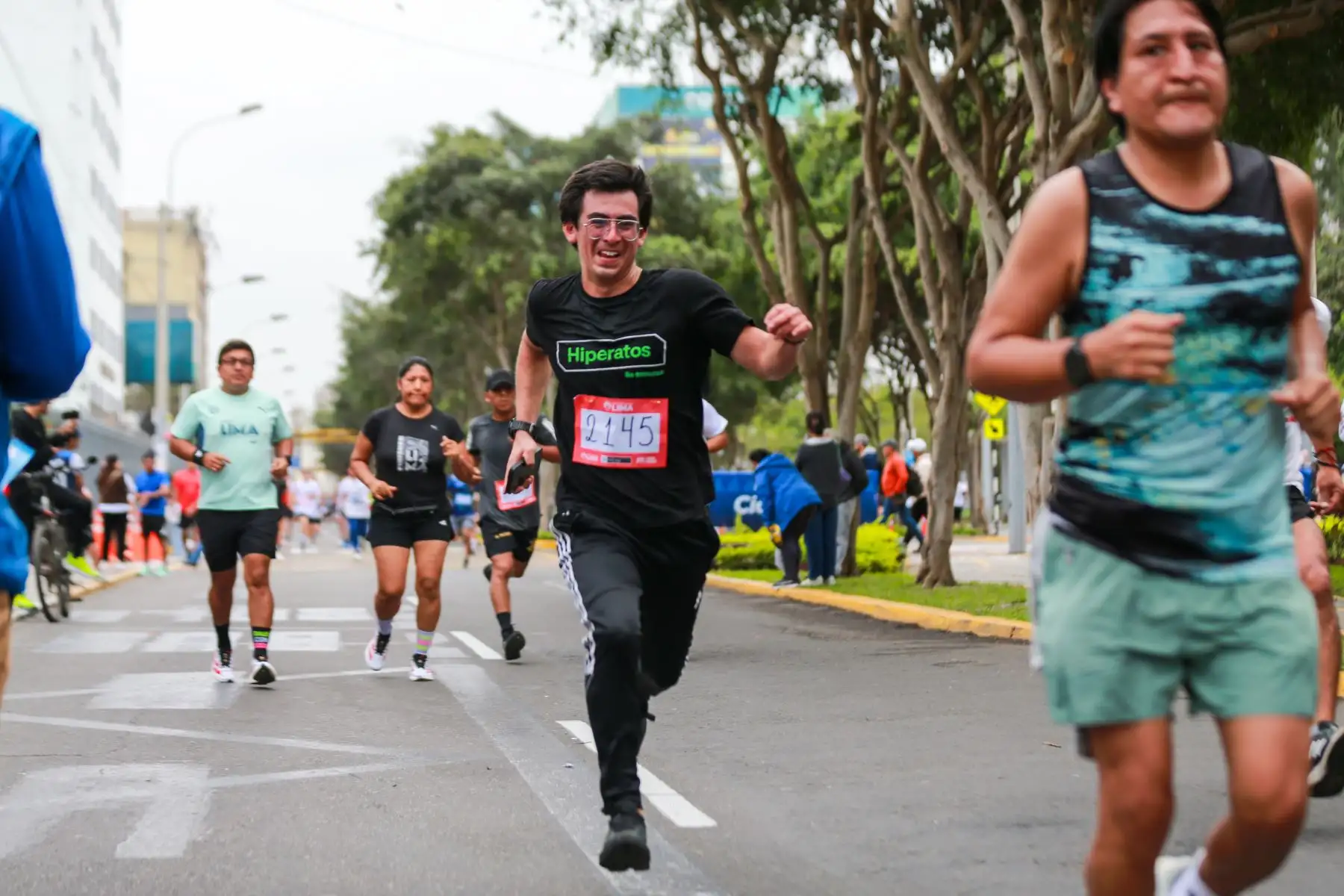 Durante la carrera participaron ciudadanos en las categorías libre, máster, personas con discapacidad visual y personas con discapacidad física, promoviendo un espacio deportivo inclusivo y abierto a toda la población. Foto: ANDINA/ Ricardo Cuba