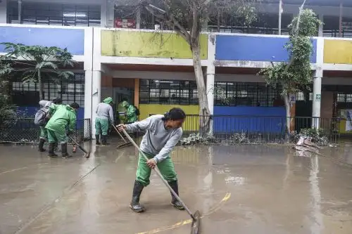 Lluvias en Villa El Salvador: Así amanecieron zonas afectadas por intensas precipitaciones