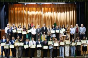 24 jóvenes de la Universidad Nacional Agraria La Molina (UNALM) viajarán durante el 2026 a universidades de Europa y América tras obtener la Beca de Excelencia Académica Internacional. Foto: ANDINA/Difusión.