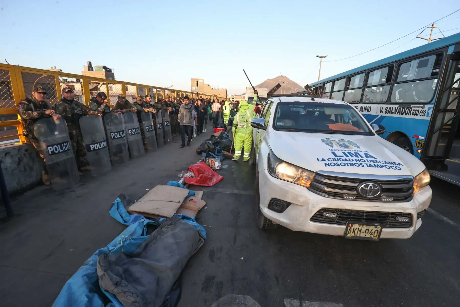 La intervención conjunta de la Municipalidad de Lima, la PNP, la ATU, Lima Expresa y la Municipalidad de El Agustino permite recuperar espacios públicos en Puente Nuevo. Foto: ANDINA/Juan Carlos Guzmán