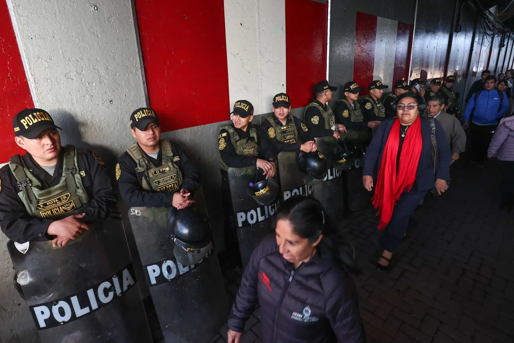 La Municipalidad de Lima ejecuta un megaoperativo de recuperación integral en Puente Nuevo, con participación de la PNP, la ATU, Lima Expresa y la Municipalidad de El Agustino. Foto: ANDINA/Juan Carlos Guzmán