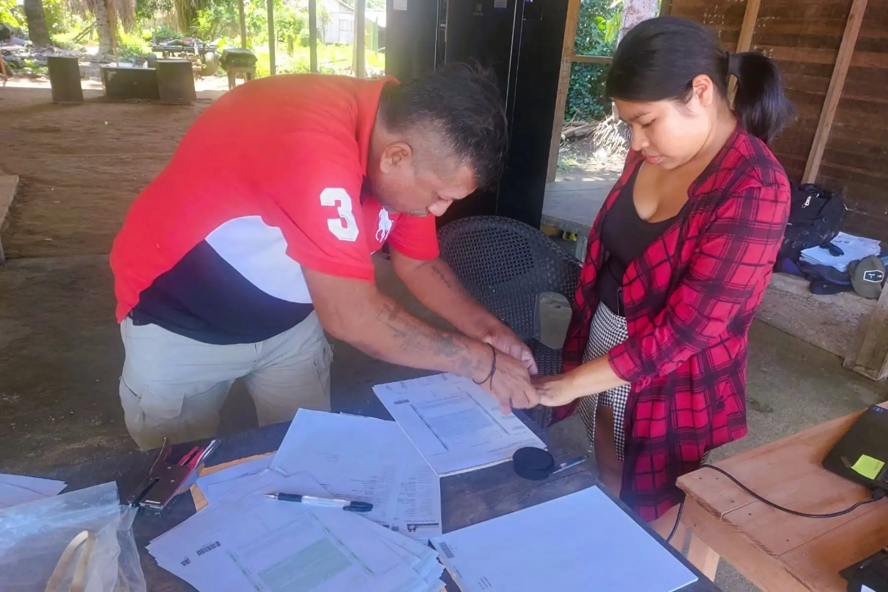 Ucayali: llevan servicios de documentación a comunidades shipibo-konibo de Iparía