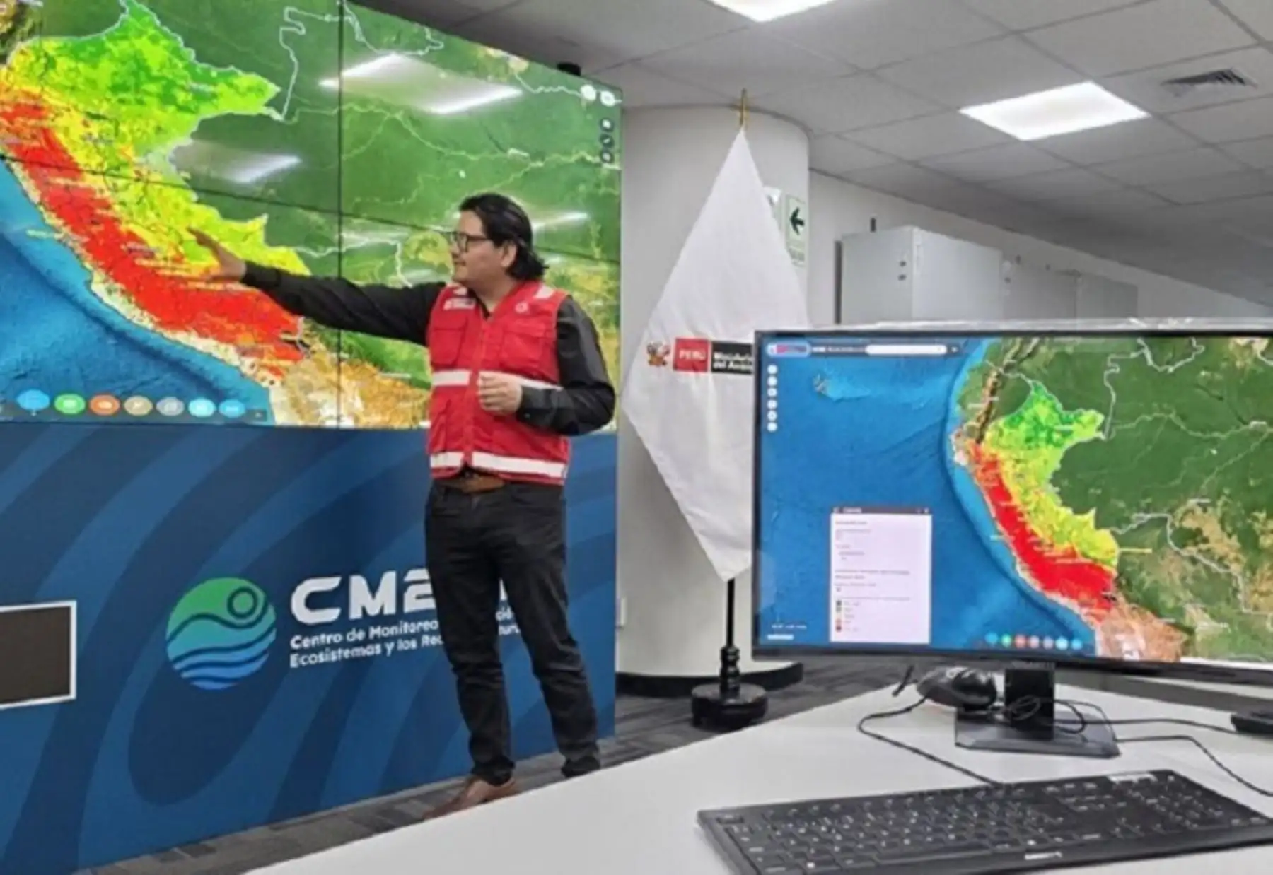 ¿Cómo pueden prevenir los incendios forestales los gobiernos regionales y locales?