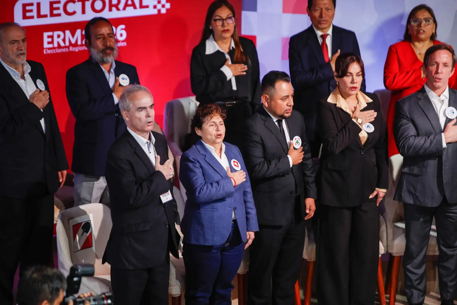 Candidatos a la alcaldía de Lima se congregan en la biblioteca nacional para firmar el Pacto Ético Electoral organizado por el Jurado Nacional de Elecciones  Foto: ANDINA/Ricardo Cuba