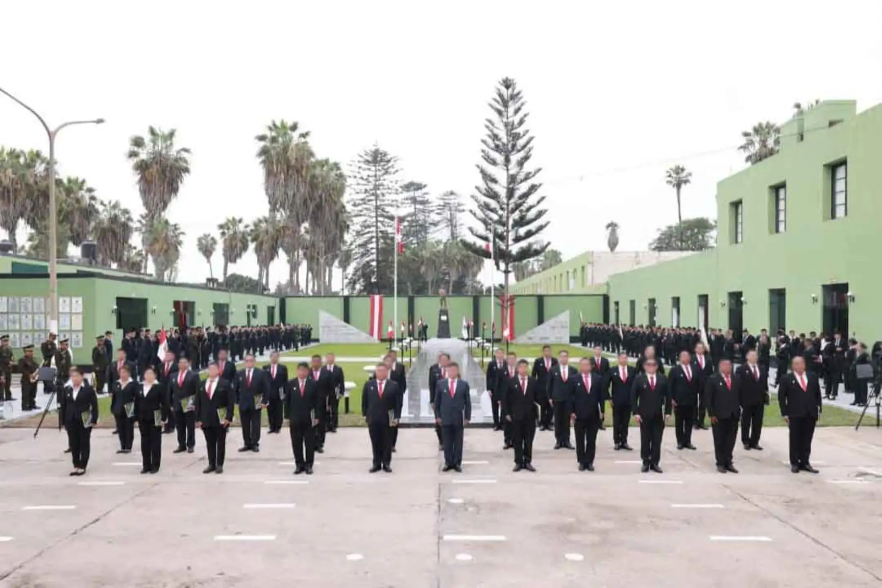Agentes penitenciarios se capacitan en programa de inteligencia dictado por el Ejército