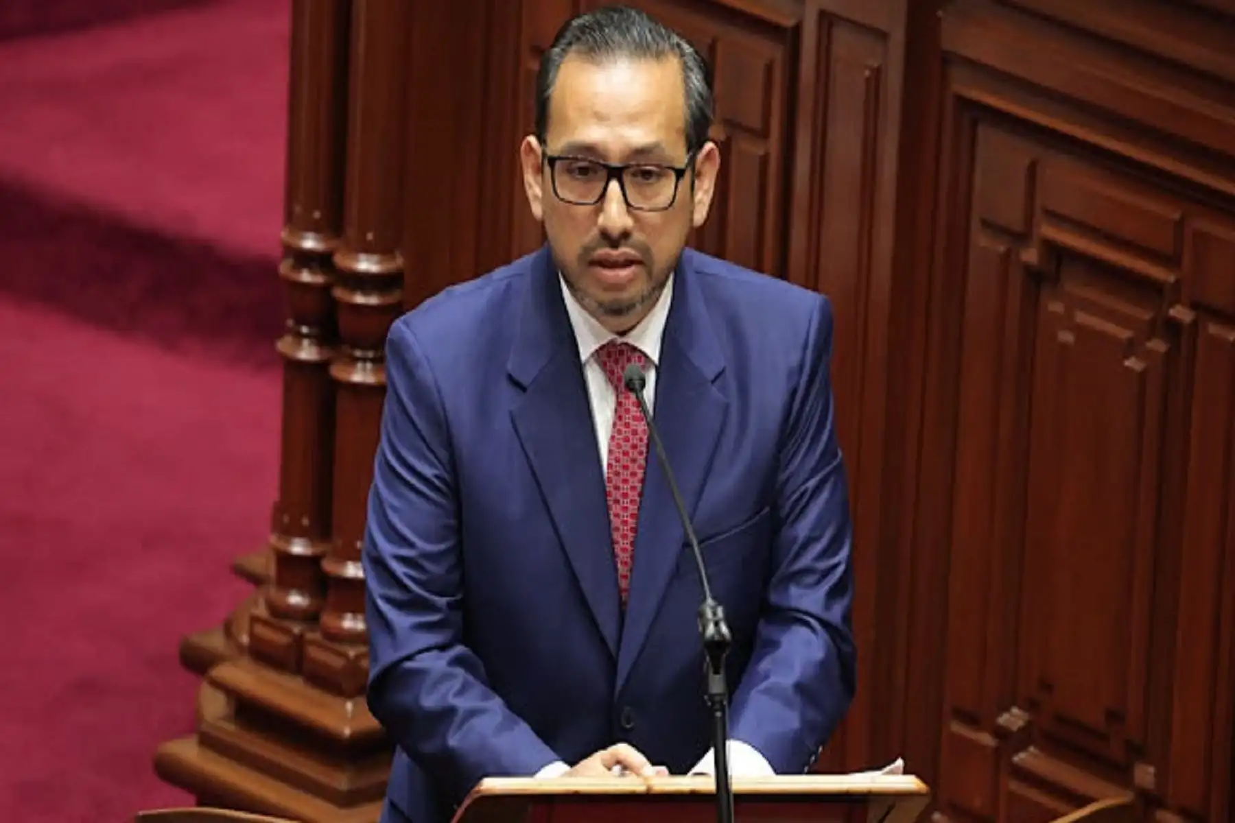 Ministro de Salud priorizará atención primaria y orientado a resultados