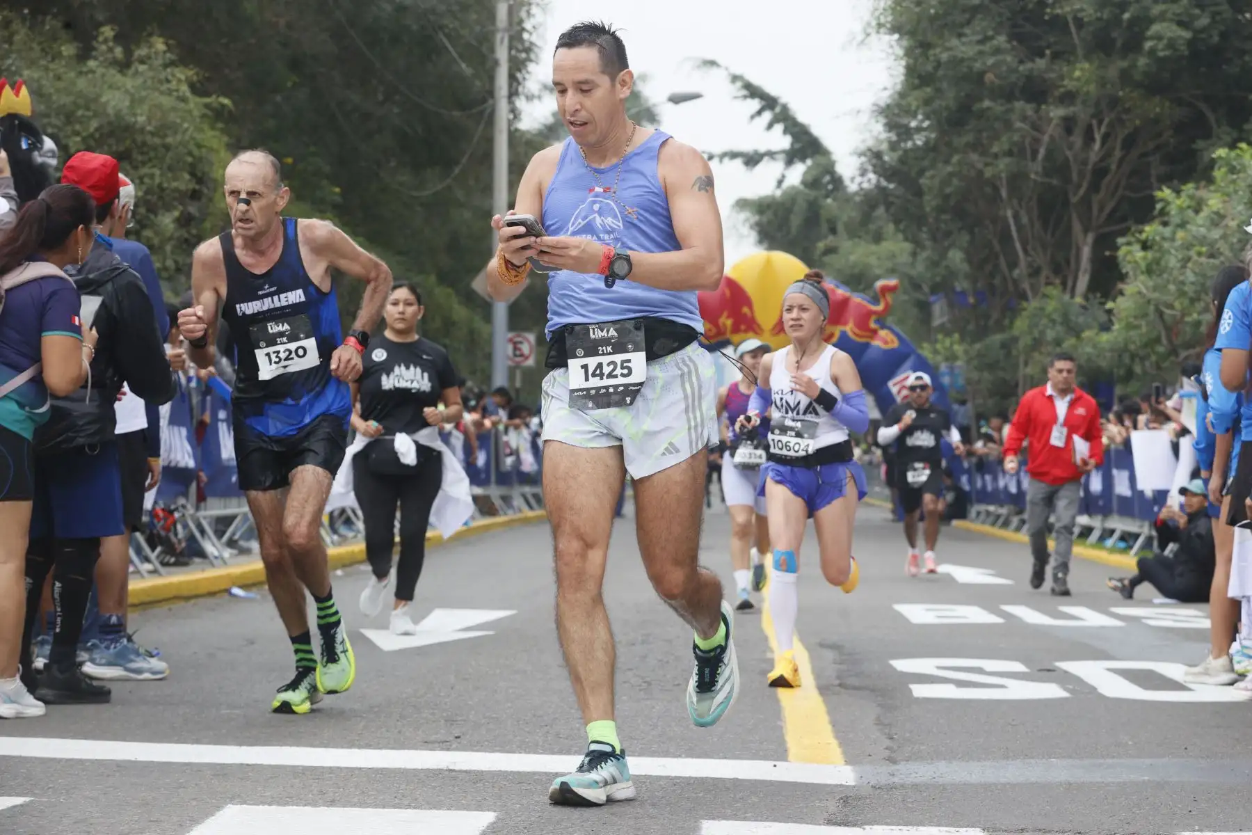 La calles del Centro Histórico de  Lima, una de las carreras más importantes del deporte, la KIA Media Maratón de Lima 21K.
Foto: ANDINA/Vidal Tarqui