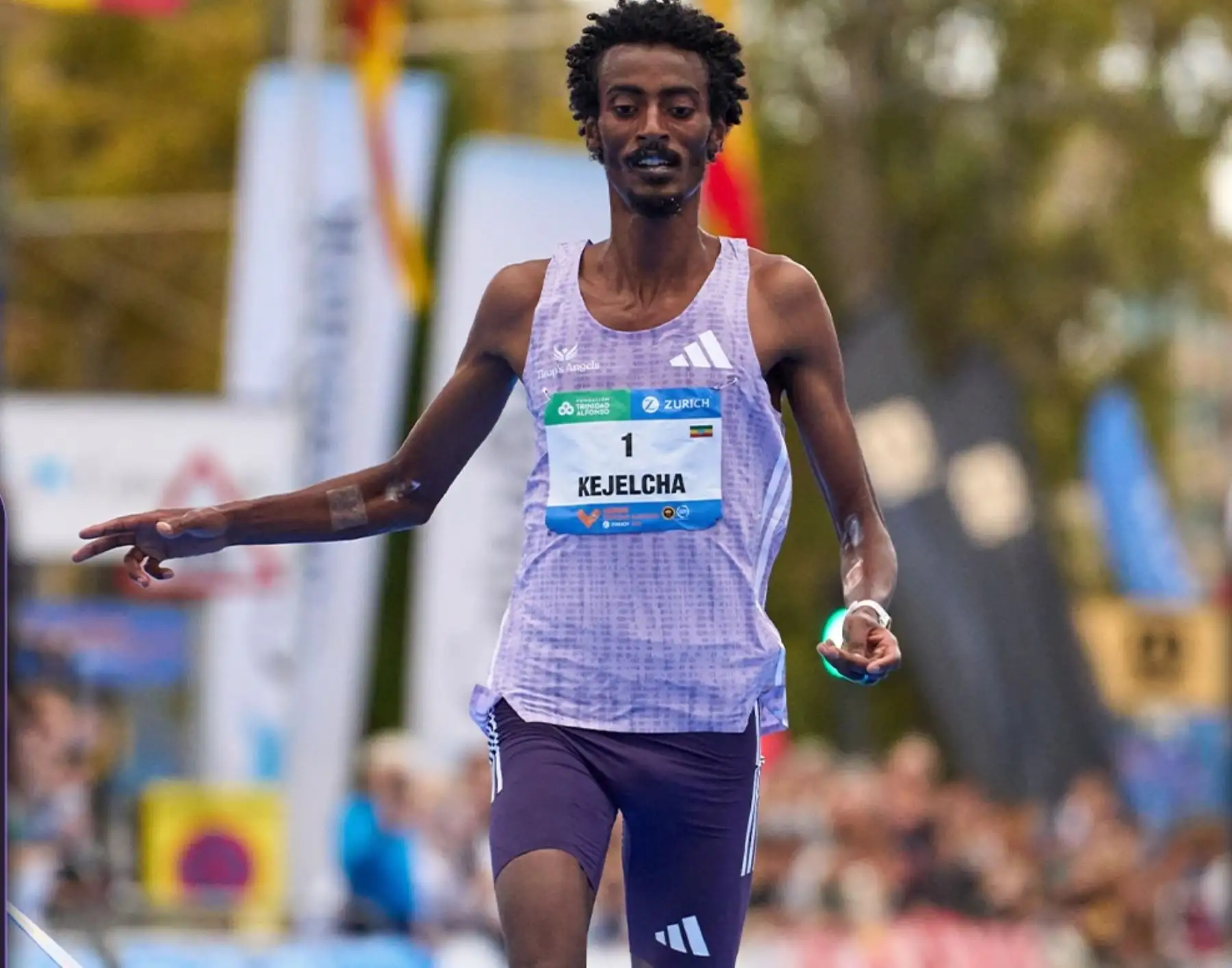 Etíope Kejelcha bate el récord del mundo de medio maratón en Buenos Aires