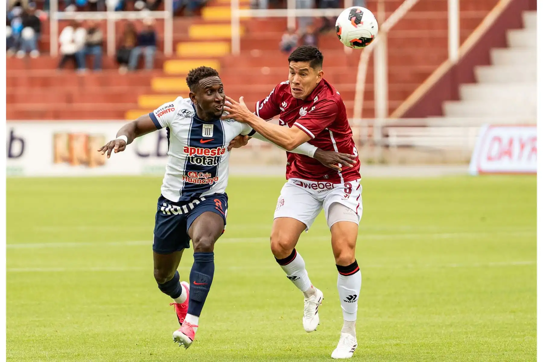 Alianza Lima y FBC Melgar empataron 1-1 en el Estadio Monumental UNSA de Arequipa, con goles de Erick Castillo y Cristian Bordacahar respectivamente durante el primer tiempo del encuentro que se disputó el domingo 23 de agosto, por la fecha 6 del Torneo Clausura 2026. Foto: Liga 1